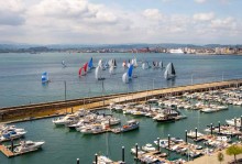 El campo de regatas de la bahía de Santander se hizo complicado de interpretar p