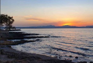 Mar Abierto Puesta de sol en la bahía de Alcudia vista desde la Colonia de Sant 