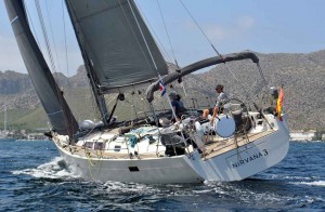 El Hanse 470e 'Nirvana 3' se impuso tanto en tiempo real como en compensado en e