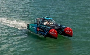 Mar Abierto Los AC75 de la Copa América requieren barcos de seguimiento y apoyo 