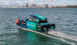 Mar Abierto El prototipo 'Chase Zero' mide 10 m. de eslora, alcanza los 50 nudos