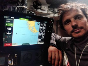 Mar Abierto - Pocas horas antes de doblar el cabo de Hornos, Didac Costa nos man
