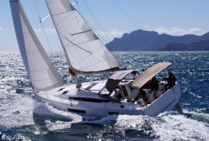 Mar Abierto SO 410: Por poco que el viento se anime, el SO 410 muestra el 7 y el