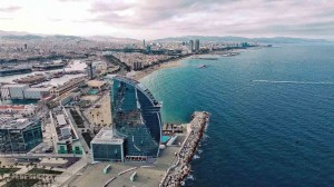 Mar Abierto Pavelló Blau es un proyecto del Ayuntamiento para promover y ordenar